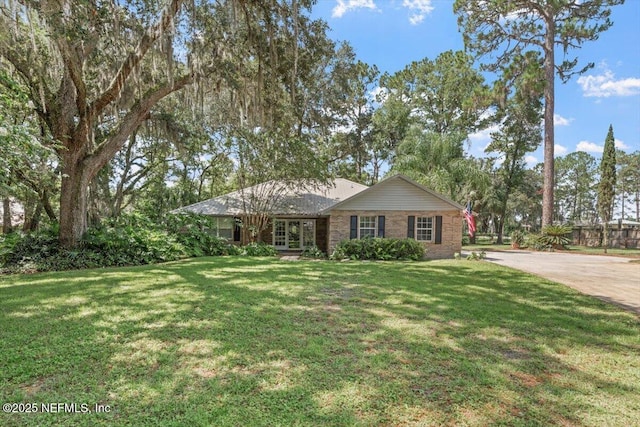 101 Roberts Ct, Palatka, FL 32177 - photo 1