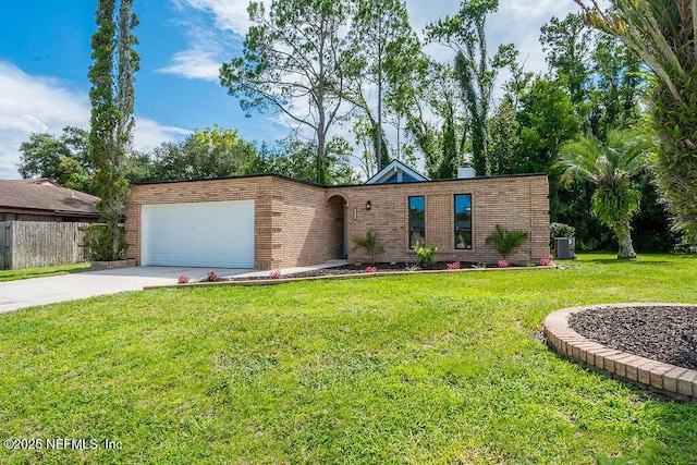 8618 Boxberry Ln, Jacksonville, FL 32244 - photo 4