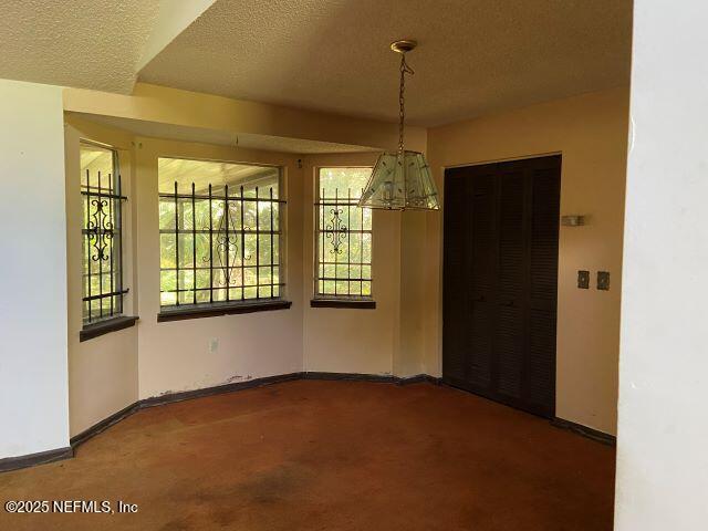 2121 Sessions Ln, Jacksonville, FL 32207 - photo 9