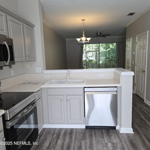 3545 Twisted Tree Ln, Jacksonville, FL 32216 - photo 6
