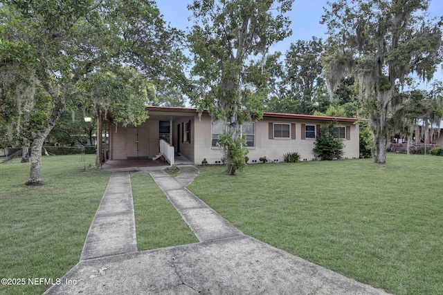 113 Green Dr, Palatka, FL 32177 - photo 1
