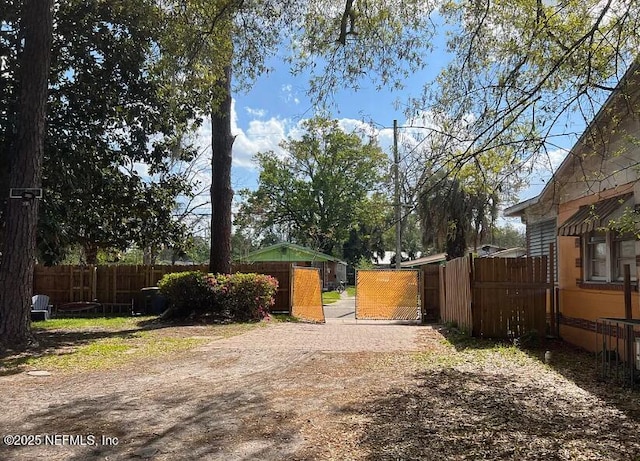 1645 W 17th St, Jacksonville, FL 32209 - photo 3