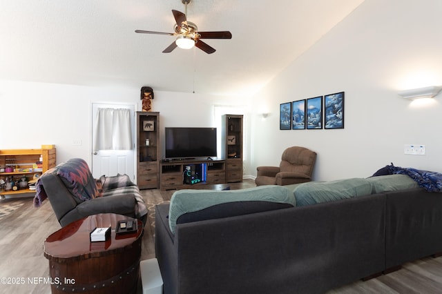 8975 Winding Vine Dr W, Jacksonville, FL 32244 - photo 2