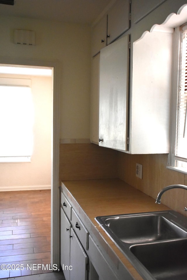 4748 Sefa Cir N, Jacksonville, FL 32210 - photo 9
