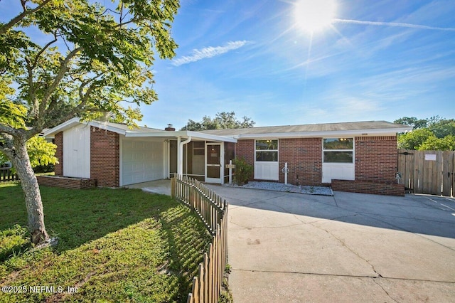 1185 Palisades Dr, Jacksonville, FL 32221 - photo 2