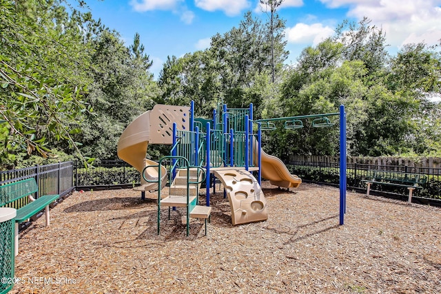 10231 Normandy Cove St, Jacksonville, FL 32221 - photo 32