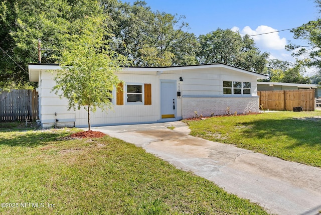 7629 Mayapple Ct, Jacksonville, FL 32211 - photo 6