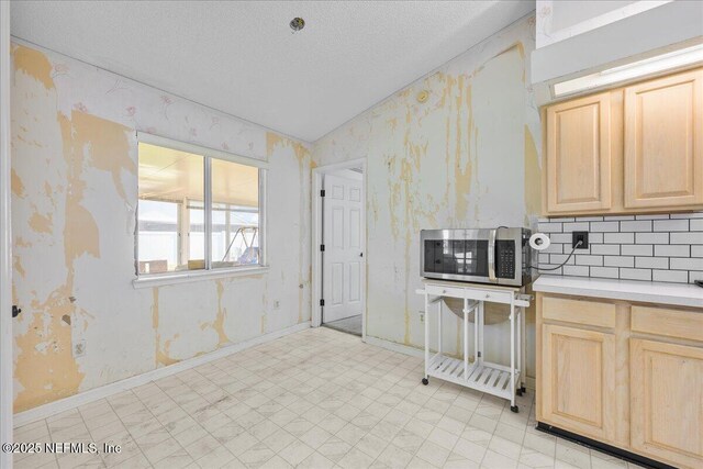 9125 Camshire Dr, Jacksonville, FL 32244 - photo 10