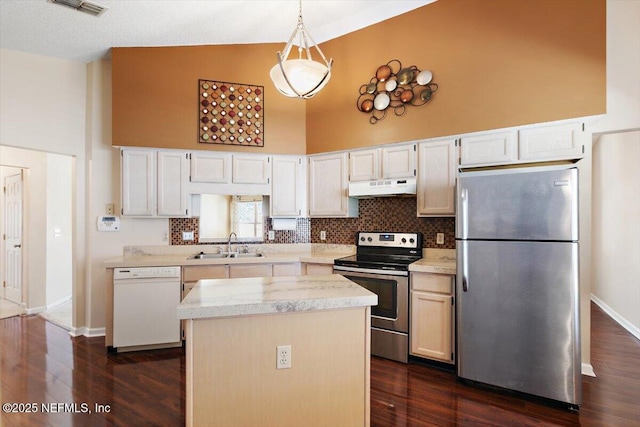 8118 Cumberland Gap Trl, Jacksonville, FL 32244 - photo 4