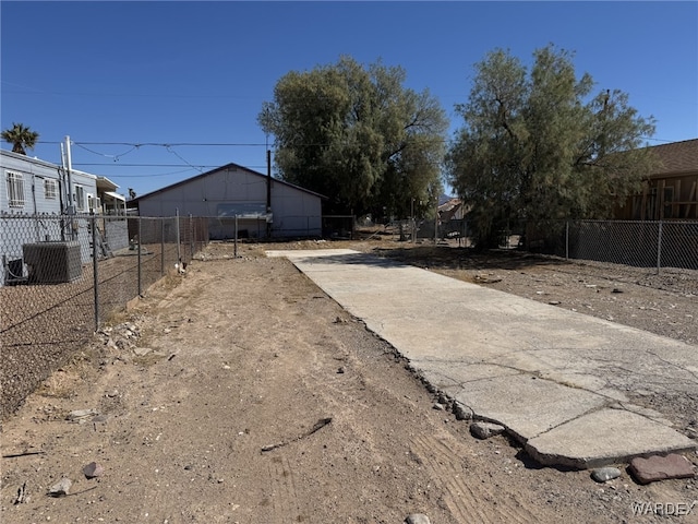 Listing photo 2 for 1786 Coral Reef Dr, Bullhead City AZ 86442