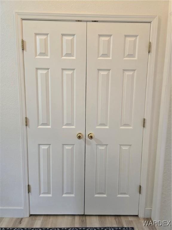 interior details with wood finished floors