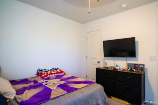 bedroom with a ceiling fan