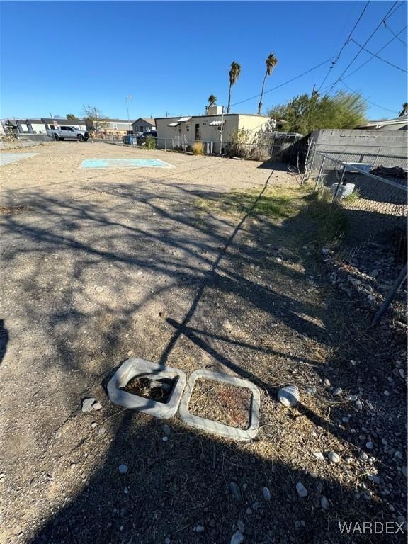 Listing photo 2 for 2069 Gregg Cv, Bullhead City AZ 86442