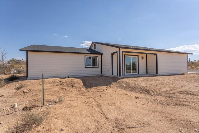 7674 E Oxbow Dr, Kingman, AZ 86401 - view of rear view of property