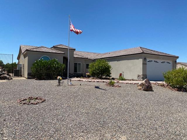 2126 E Oasis Ln, Fort Mohave, AZ 86426 - photo 1