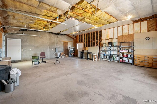 18353 N Peach Dr, Dolan Springs, AZ 86441 - photo 25