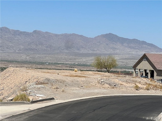 Listing photo 2 for 2032 Lariat Dr, Bullhead City AZ 86442