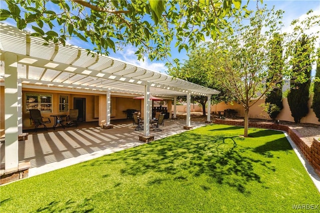 5537 N Emerald Springs Way, Kingman, AZ 86409 - view of yard with a pergola and a patio area