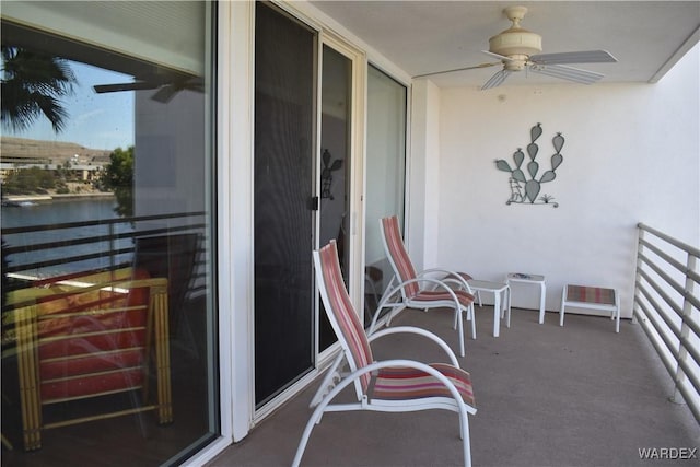 balcony featuring a ceiling fan