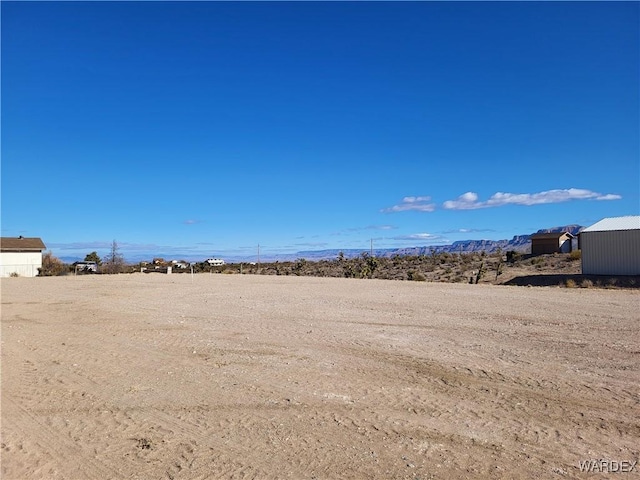 Listing photo 3 for 1045 W Middle Point Dr, Meadview AZ 86444