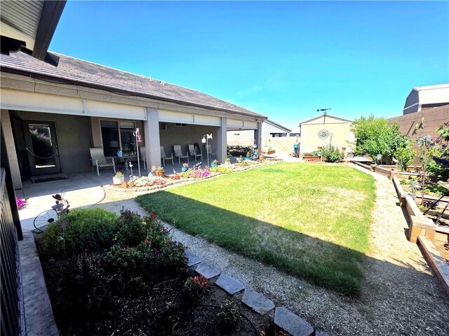 4132 Monte Silvano Ct, Kingman, AZ 86401 - view of yard featuring a patio