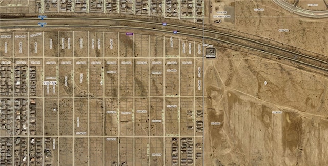 31104475 N Jewel St, Kingman, AZ 86401 - photo 1