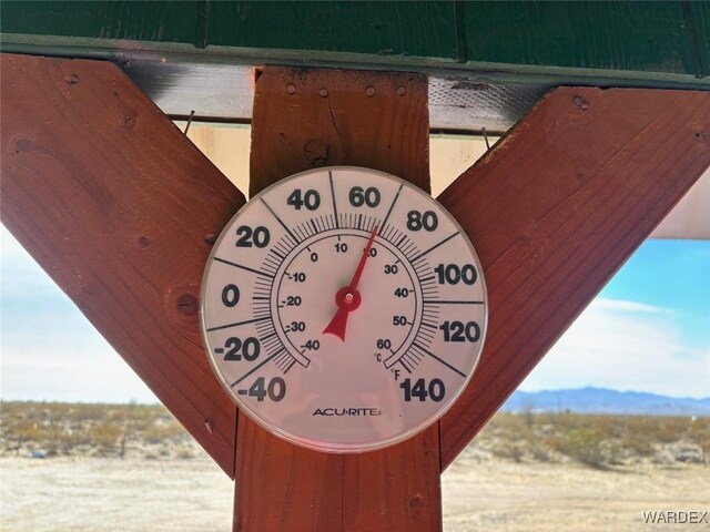 15255 S Cameron Rd, Yucca, AZ 86438