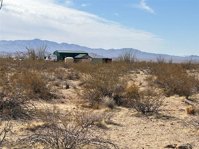 15255 S Cameron Rd, Yucca, AZ 86438