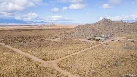 8177 E Pauline Dr, Kingman, AZ 86401 - photo 9