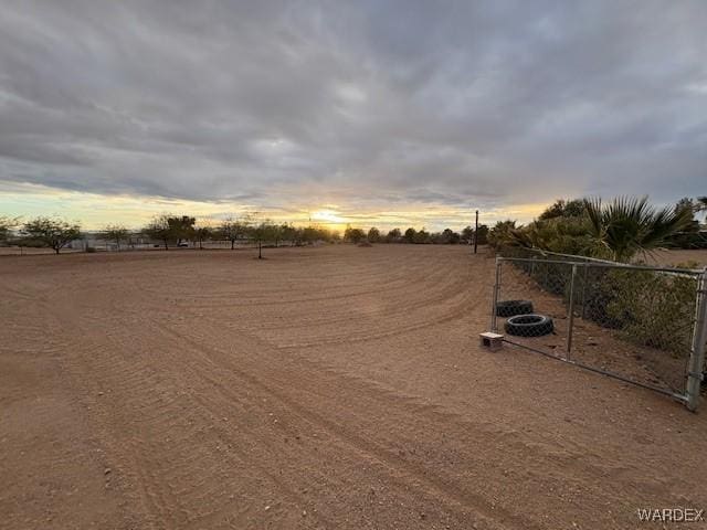 Listing photo 3 for 250 S Houck Rd, Golden Valley AZ 86413