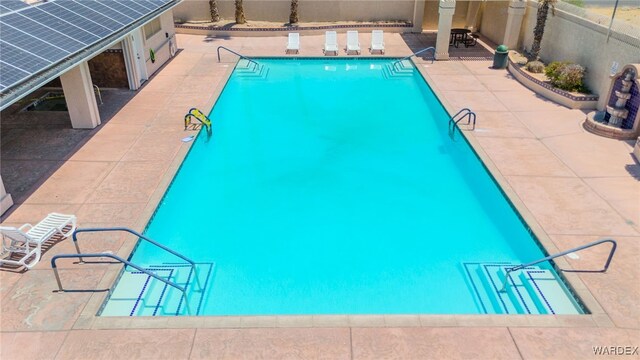 1878 E Clear Lake Dr, Fort Mohave, AZ 86426 - view of community pool