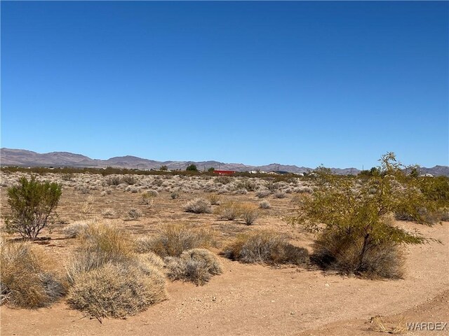 1074 S Ligurta Rd, Golden Valley, AZ 86413