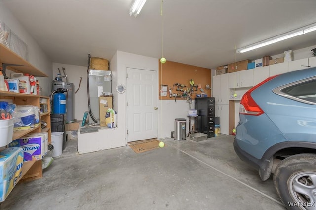 garage with heating unit