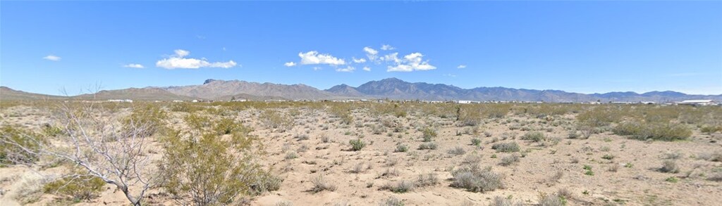 316-10-080 081 Coyote, Dolan Springs, AZ 86441 - photo 1