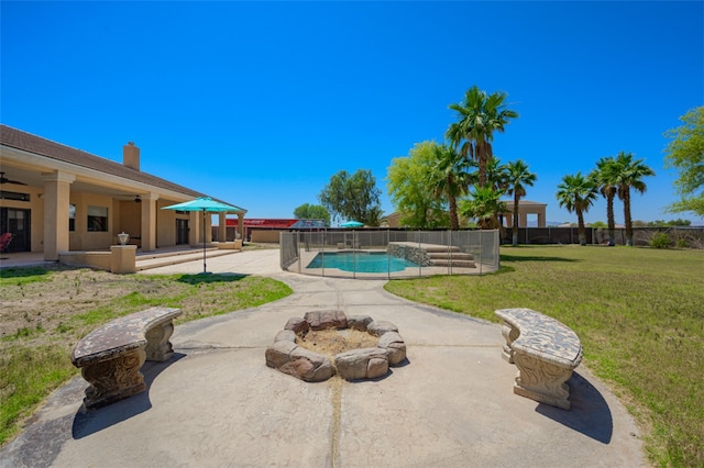 2303 E Hulet Ave, Mohave Valley, AZ 86440 - view of pool with ceiling fan and a patio area
