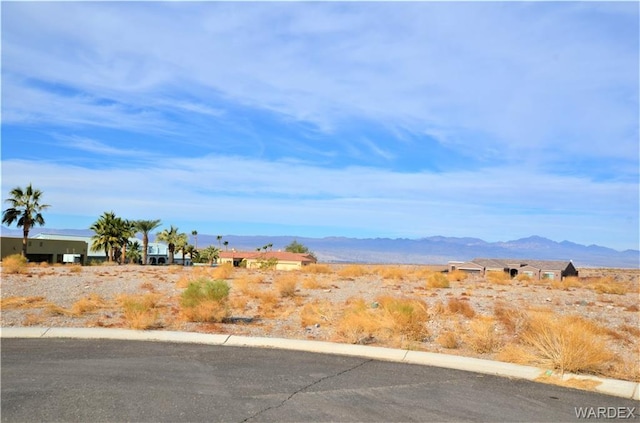 Listing photo 3 for 2327 Raven Ct, Bullhead City AZ 86442