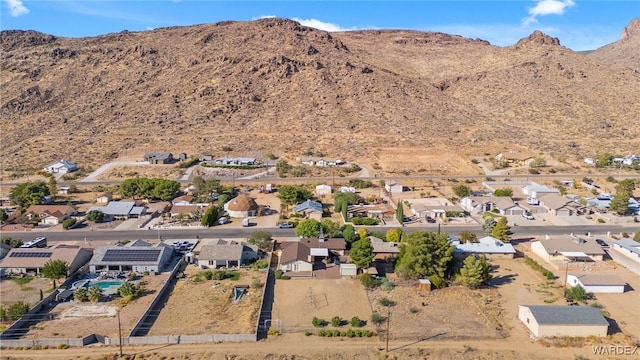 birds eye view of property featuring a residential view and a mountain view