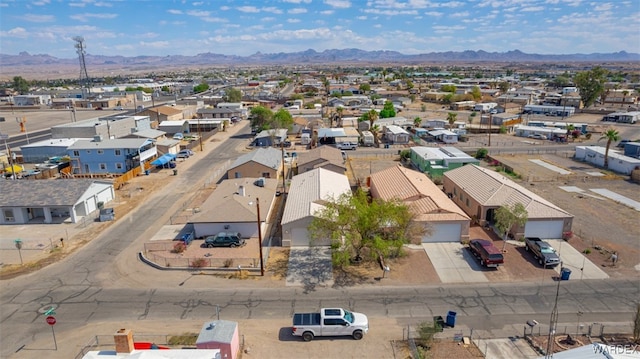 bird's eye view featuring a residential view and a mountain view