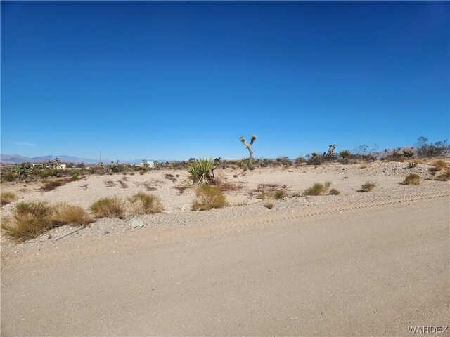1045 W Echo Dr, Meadview, AZ 86444