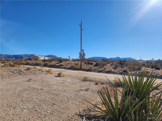 1045 W Echo Dr, Meadview, AZ 86444