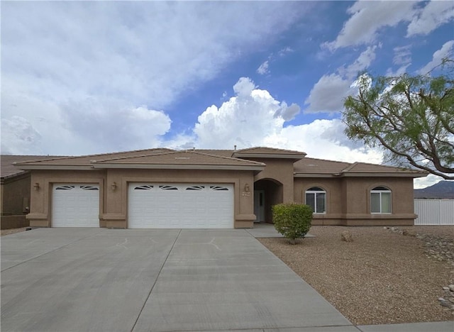 2144 Old Miners Rd, Kingman, AZ 86401 - photo 1