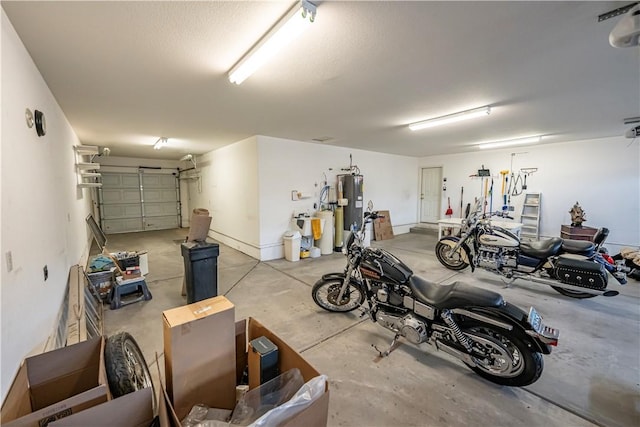 3103 Crater Dr, Lake Havasu, AZ 86404 - garage with water heater
