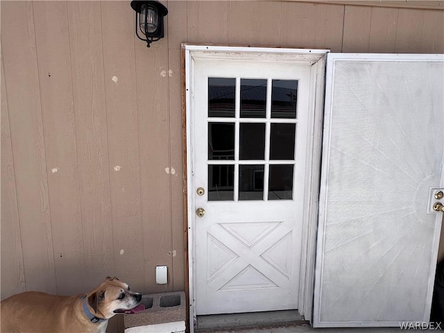 view of property entrance