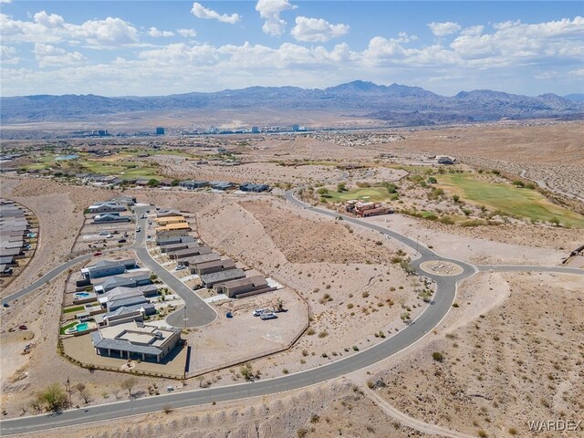 bird's eye view featuring a mountain view