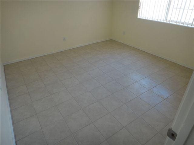 3358 E Ames Ave, Kingman, AZ 86409 - photo 5