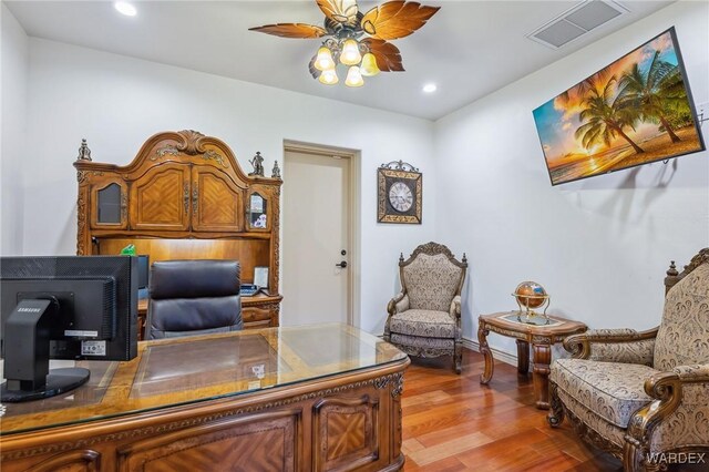 office area featuring ceiling fan, visible vents, wood finished floors, and recessed lighting