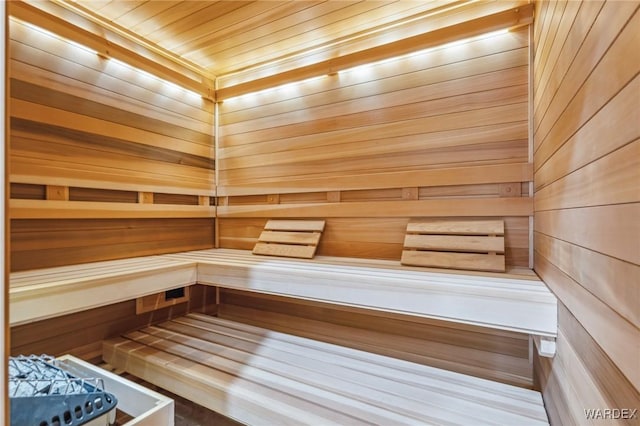 view of sauna / steam room