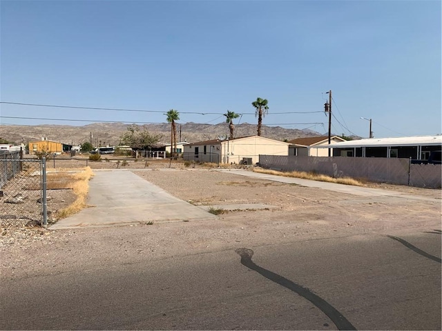 1939 Hualapai Dr, Bullhead City, AZ 86442