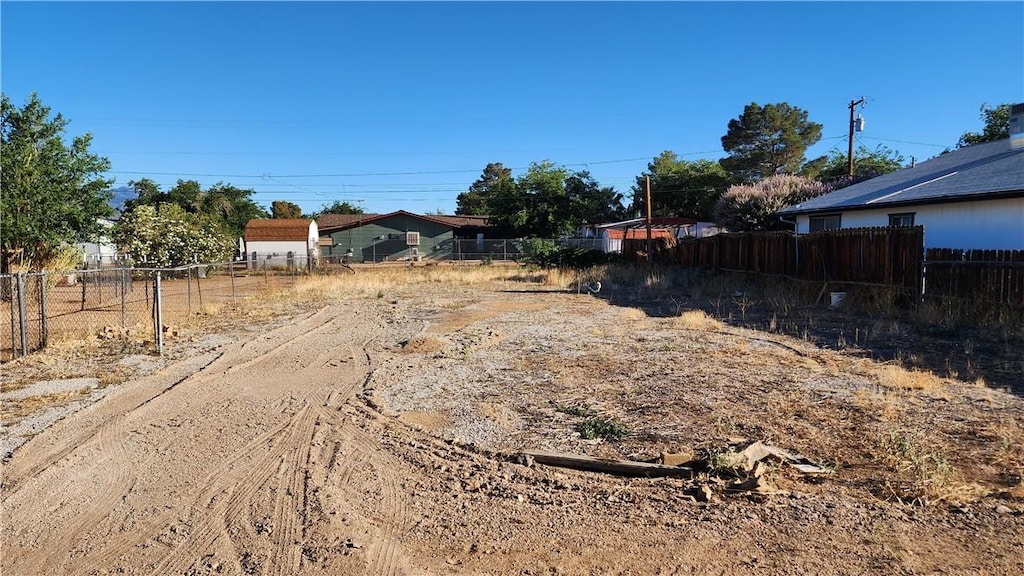 3158 E Suffock Ave, Kingman, AZ 86409 - photo 1