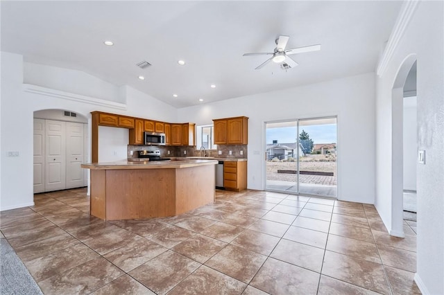 9318 N Broken Saddle Dr, Kingman, AZ 86409 - photo 15